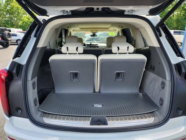 Used 2023 Cadillac XT6 Premium Luxury w/ Technology Package AWD/4WD image 10