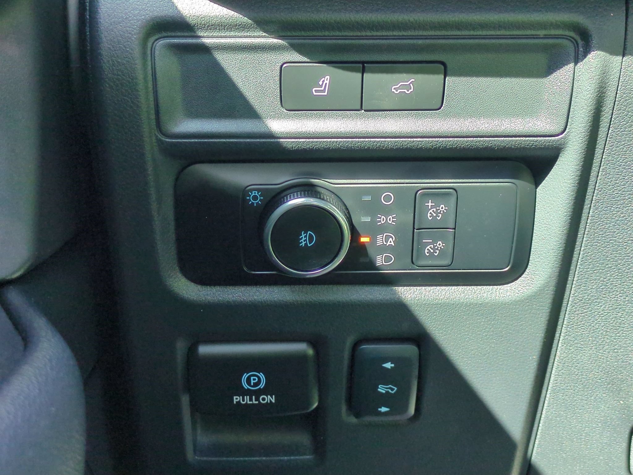 Certified 2024 Ford Expedition Max Limited RWD image 14