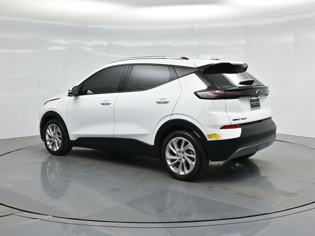 Used 2023 Chevrolet Bolt EUV LT w/ Driver Confidence Package image 15