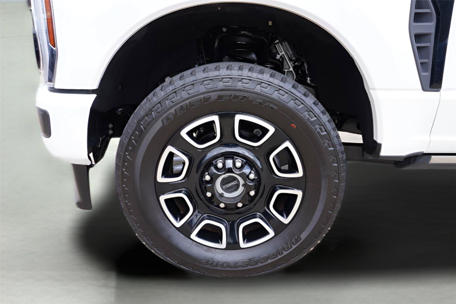 Certified 2025 Ford F250 Platinum AWD/4WD image 30