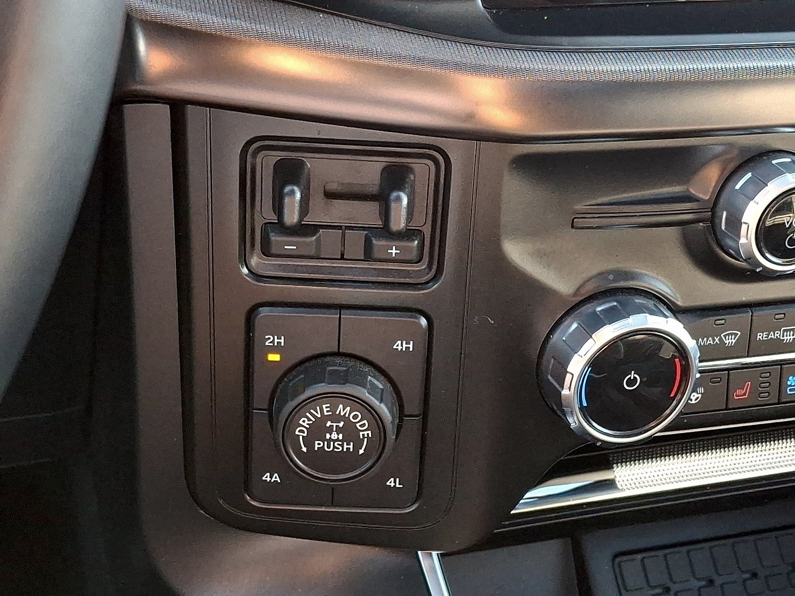 Certified 2024 Ford F150 Raptor AWD/4WD image 22