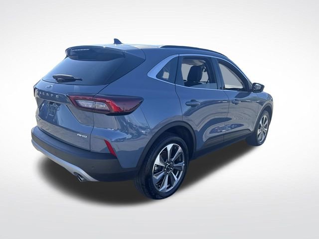 Certified 2025 Ford Escape Platinum image 9