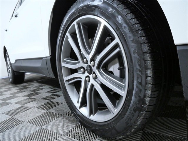 Certified 2024 Ford Edge Titanium w/ Equipment Group 301A image 2