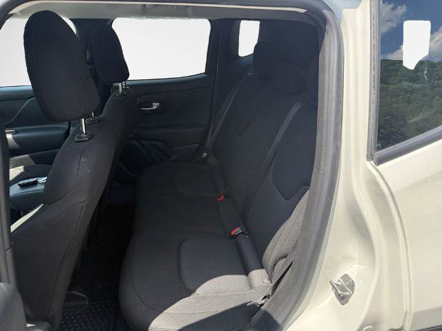 Used 2023 Jeep Renegade Latitude AWD/4WD image 24