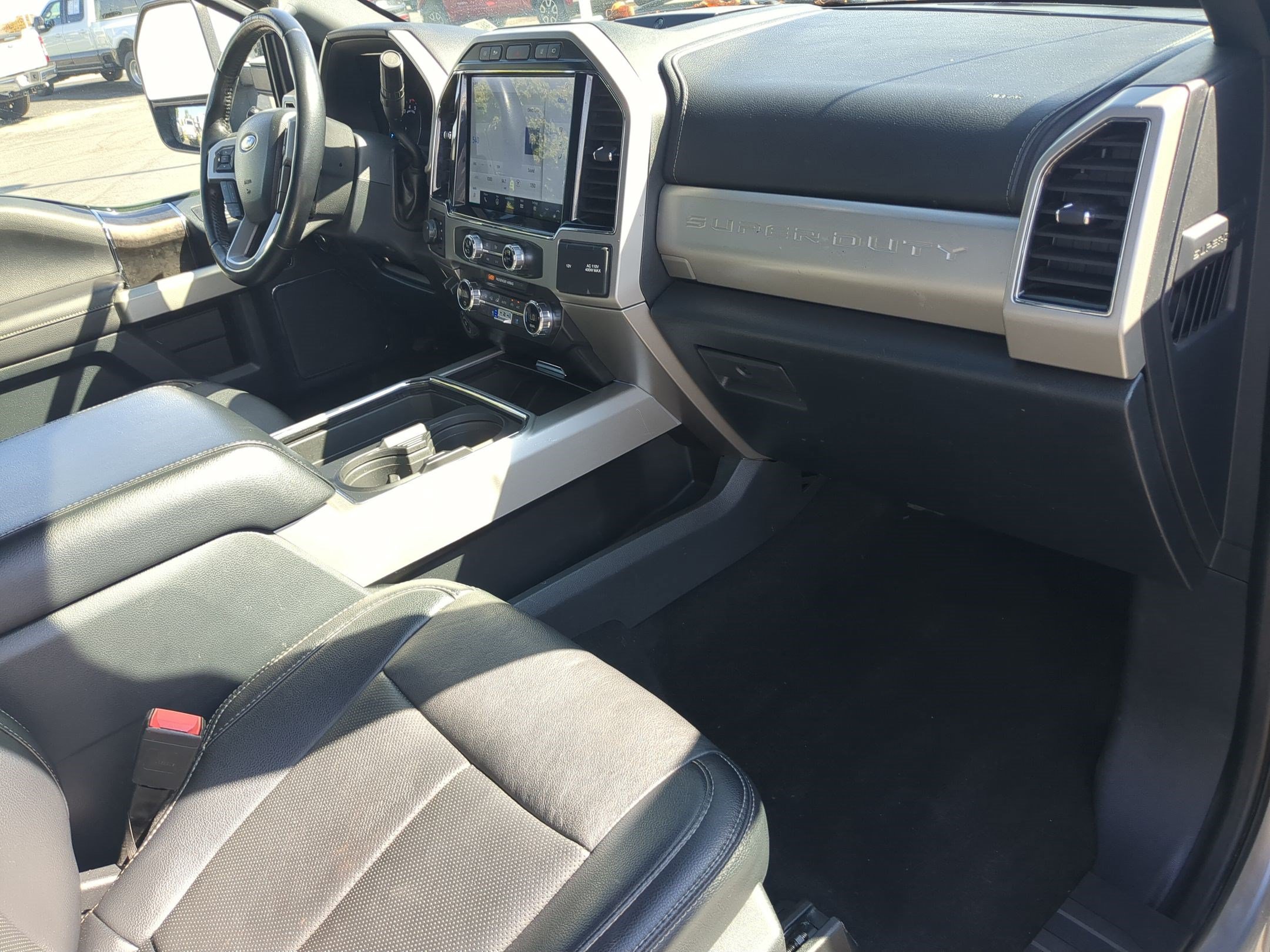 Certified 2022 Ford F250 Lariat w/ Lariat Ultimate Package AWD/4WD image 35