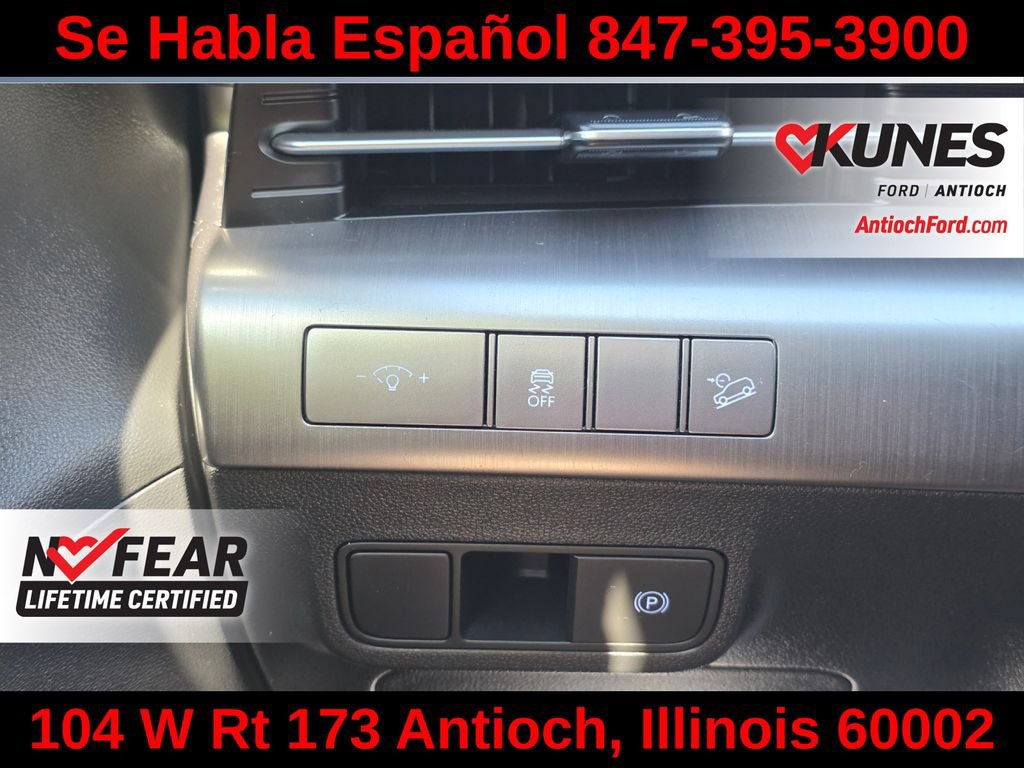 Used 2024 Hyundai Kona SEL AWD/4WD image 42