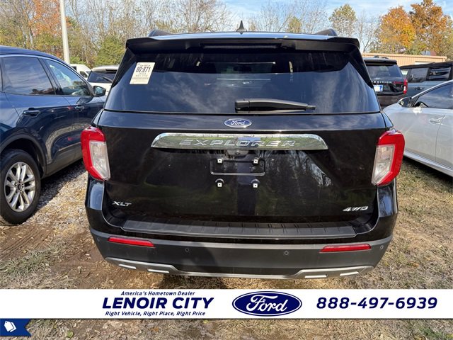 Certified 2023 Ford Explorer XLT w/ Equipment Group 202A image 4