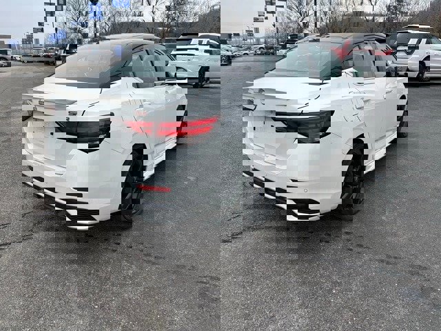 Used 2024 Nissan Sentra SR w/ SR Premium Package image 4