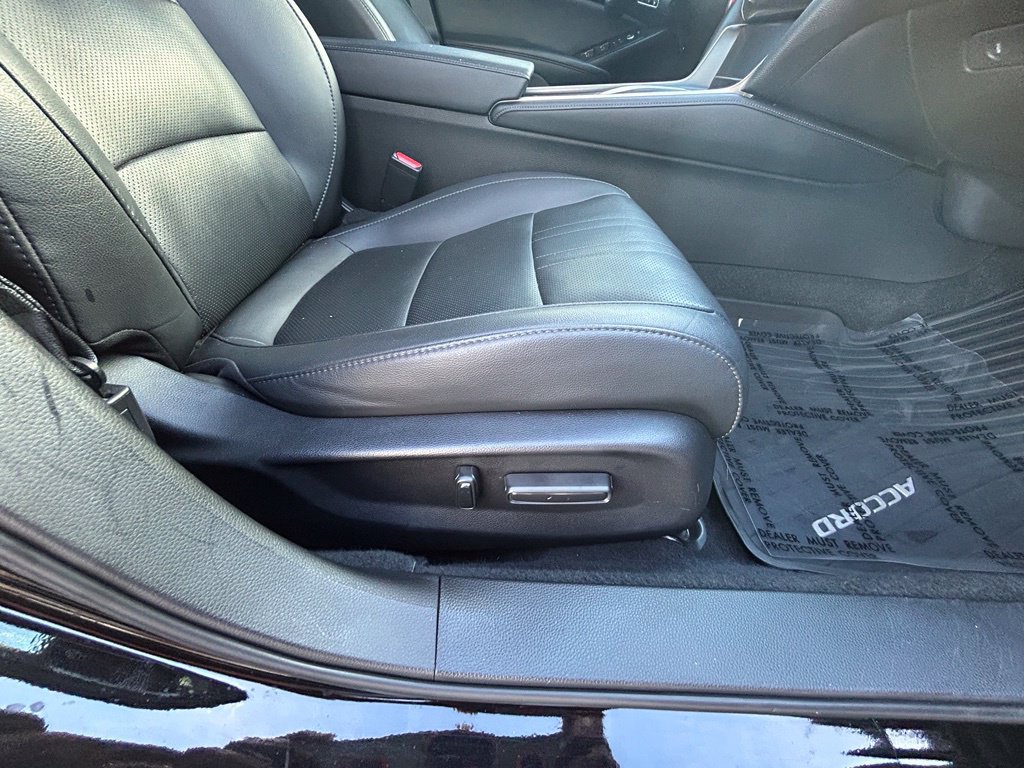 Used 2021 Honda Accord Touring image 26