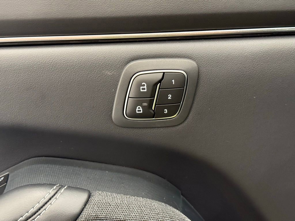 Certified 2025 Ford Mustang Mach-E Premium AWD/4WD image 20