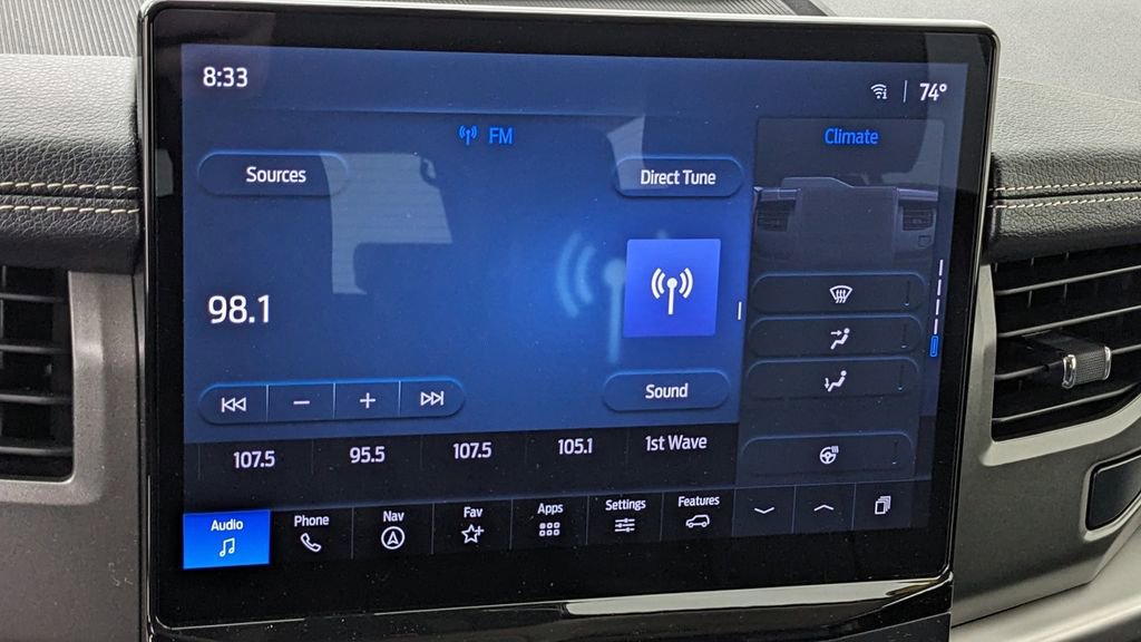 Certified 2024 Ford Expedition XLT image 25