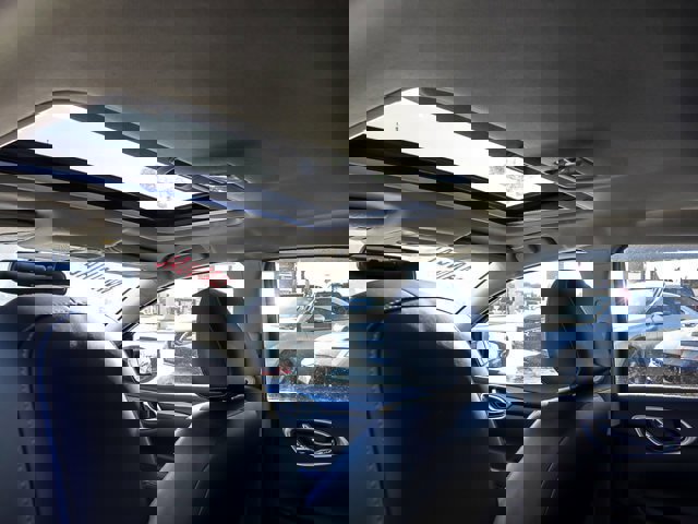 Used 2017 Nissan Sentra SR Turbo w/ SR Turbo Premium Package image 10