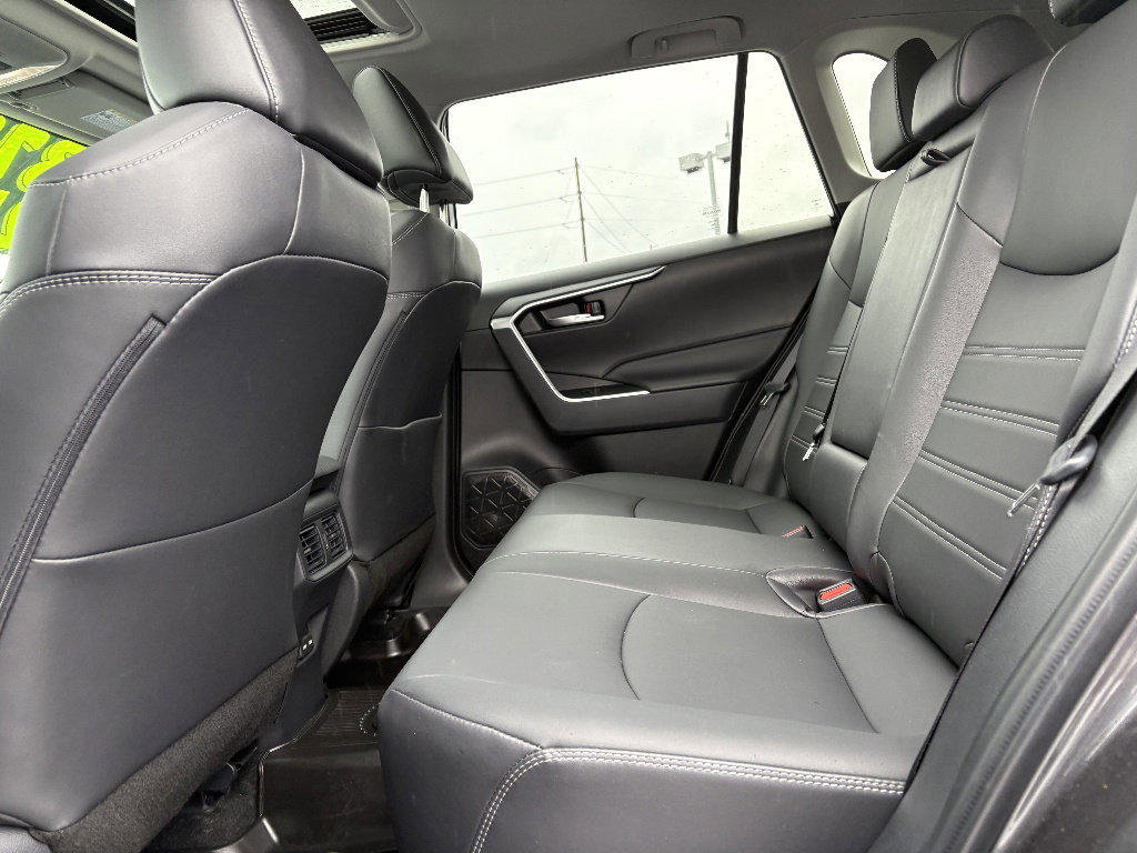 Used 2025 Toyota RAV4 XLE Premium w/ Weather Package AWD/4WD image 34