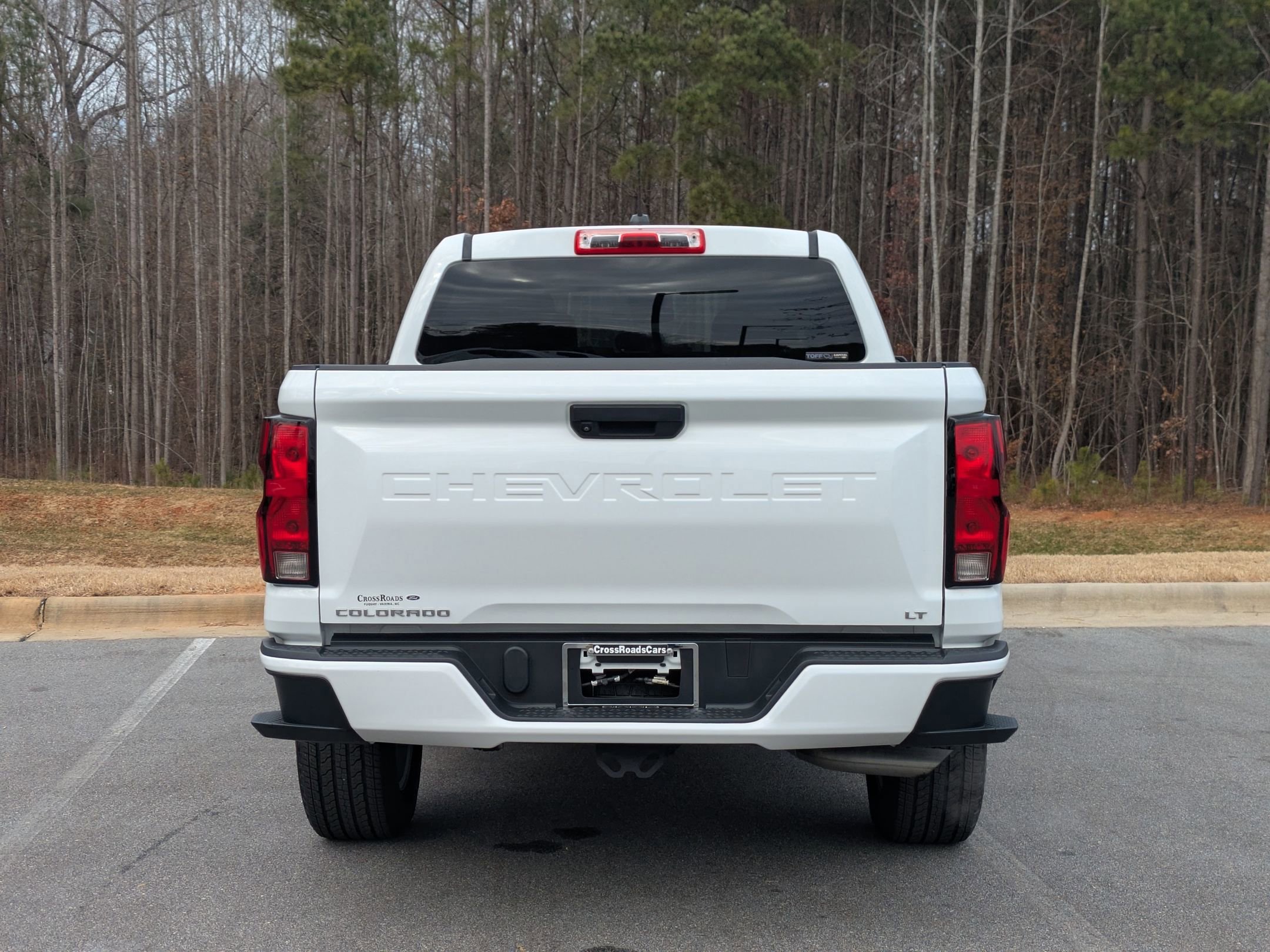 Used 2023 Chevrolet Colorado LT image 3