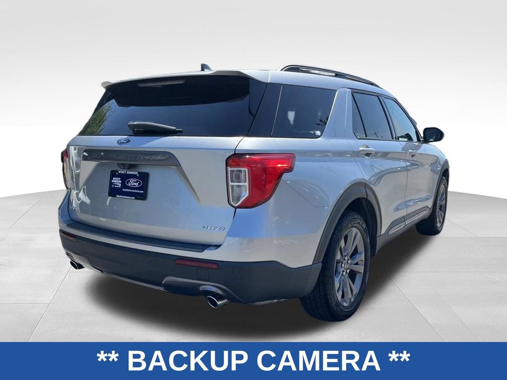 Certified 2021 Ford Explorer XLT w/ Equipment Group 202A AWD/4WD image 3