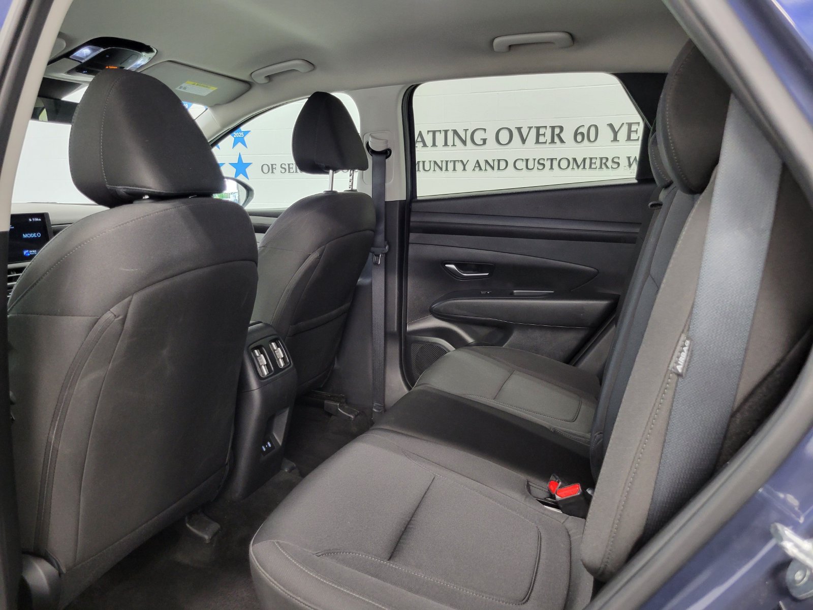 Used 2025 Hyundai Tucson SEL AWD/4WD image 24
