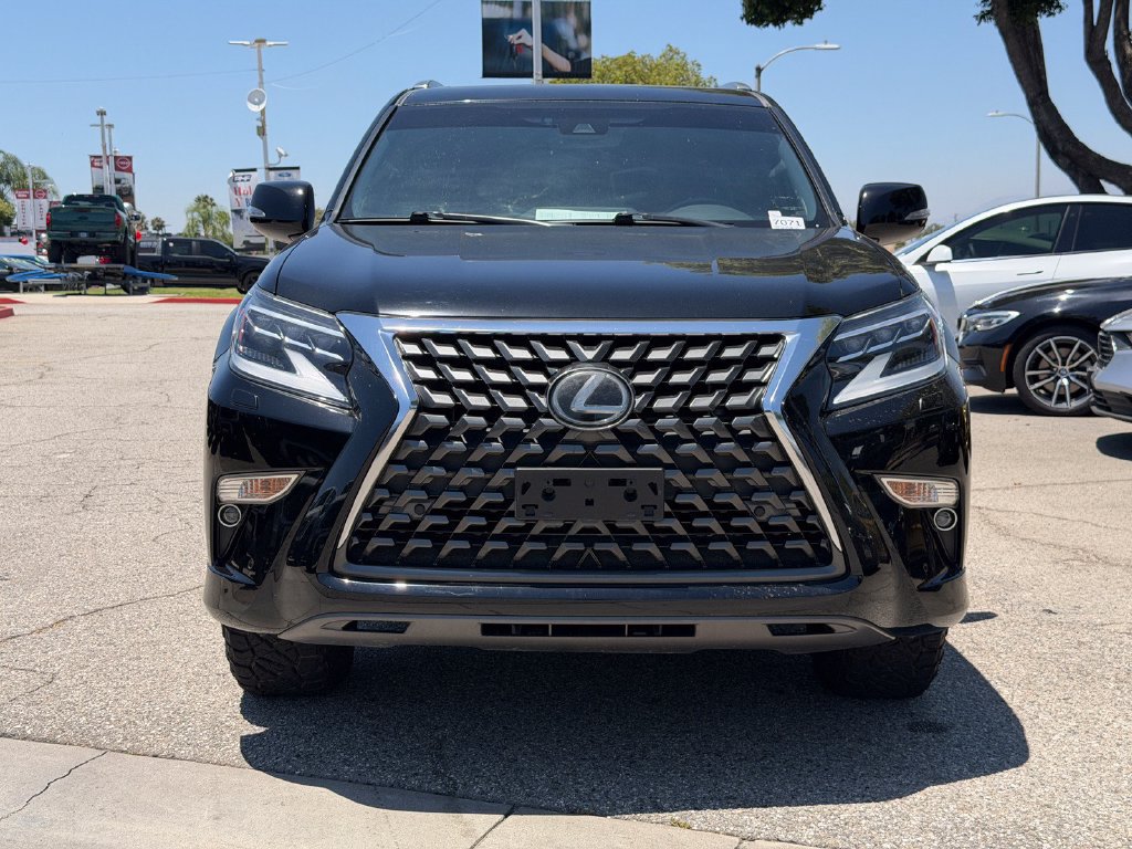 Used 2021 Lexus GX 460 Premium w/ Premium Package AWD/4WD image 2