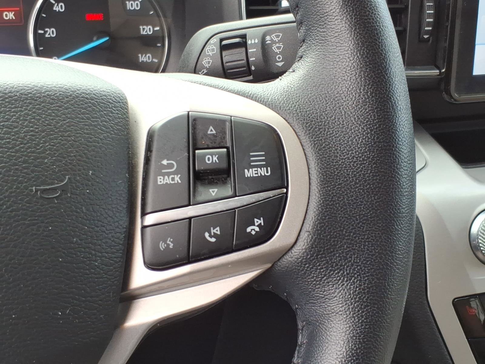 Certified 2023 Ford Explorer XLT w/ Equipment Group 202A AWD/4WD image 18