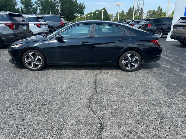 Used 2023 Hyundai Elantra SEL w/ Convenience Package