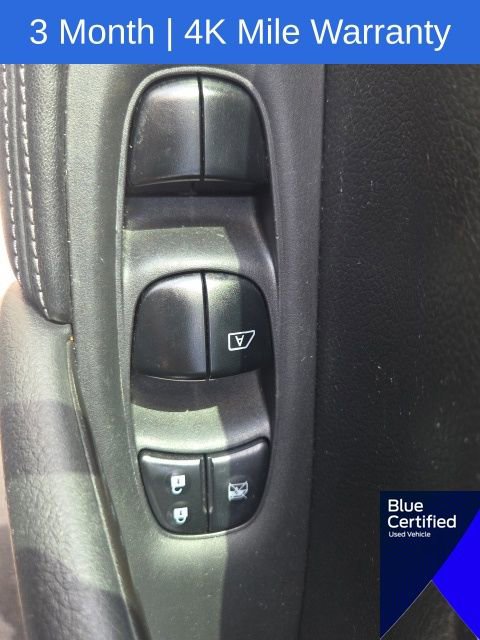 Used 2017 Nissan Rogue SL w/ SL Premium Package FWD image 25