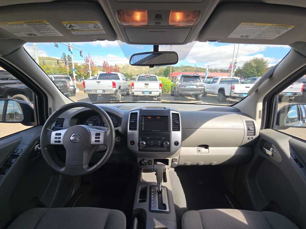 Used 2019 Nissan Frontier SV AWD/4WD image 15