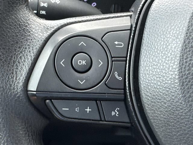 Used 2021 Toyota RAV4 LE AWD/4WD image 26