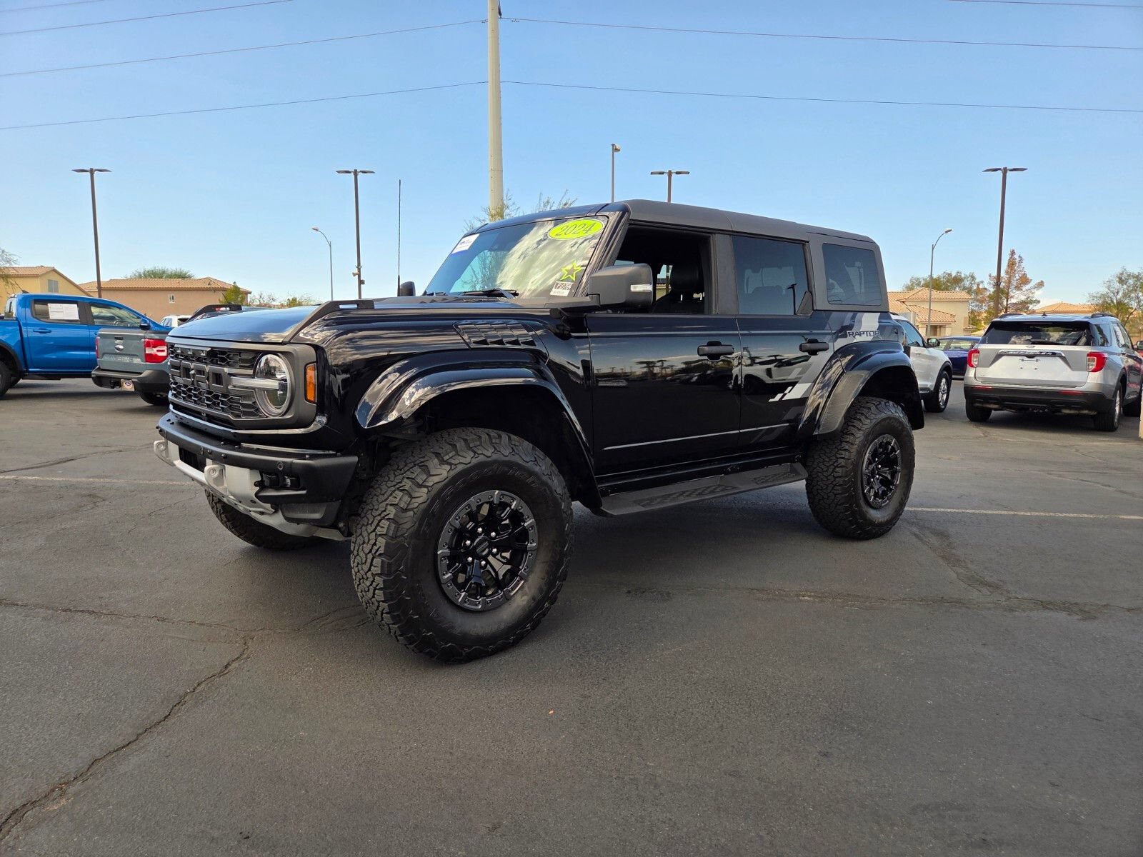 Certified 2024 Ford Bronco Raptor w/ Interior Carbon Fiber Pack 6 AWD/4WD image 2