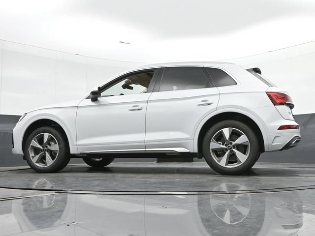 Used 2025 Audi Q5 Premium Plus w/ Premium Plus Package AWD/4WD image 37