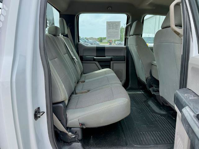 Certified 2019 Ford F550 4x4 Crew Cab Super Duty image 31