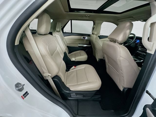 Certified 2023 Ford Explorer Limited w/ Limited Technology Package AWD/4WD image 36