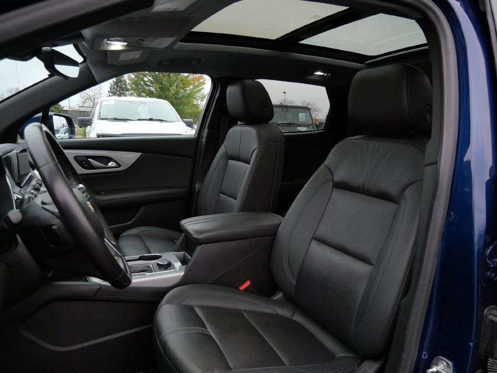 Used 2022 Chevrolet Blazer LT w/ Sound & Technology Package AWD/4WD image 10