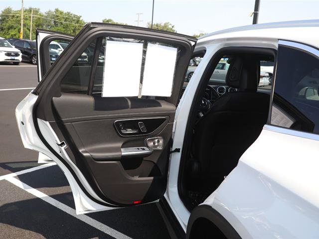 Used 2023 Mercedes-Benz GLC 300 4MATIC image 23