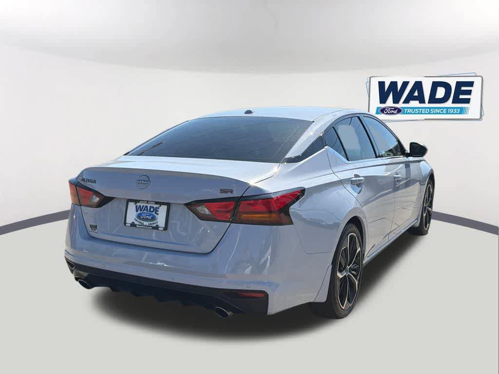 Used 2024 Nissan Altima 2.5 SR FWD image 5