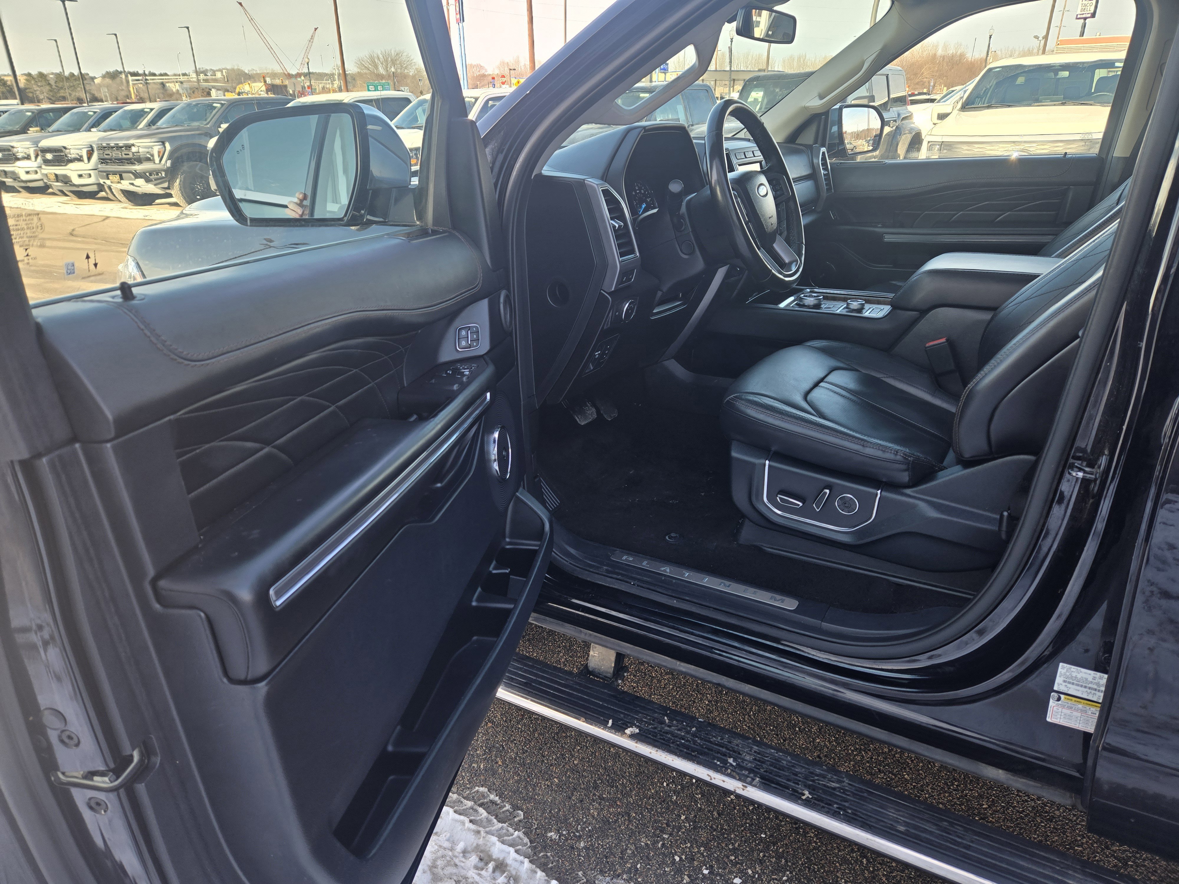 Certified 2021 Ford Expedition Platinum image 14