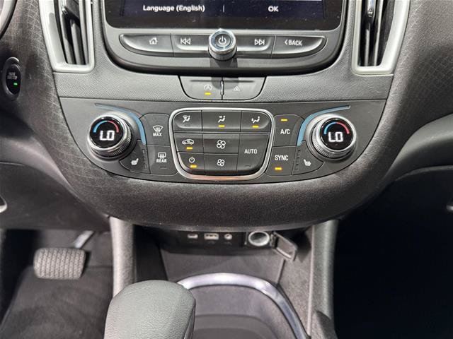Used 2024 Chevrolet Malibu LT FWD image 32
