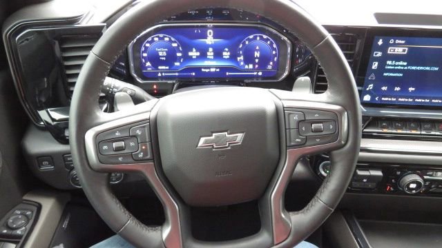 Used 2022 Chevrolet Silverado 1500 ZR2 w/ Technology Package image 21