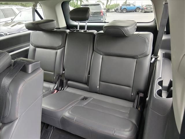 Certified 2025 Ford Expedition Max Active RWD image 15