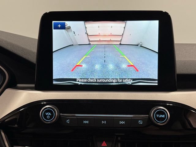 Certified 2022 Ford Escape SE w/ Cold Weather Package AWD/4WD image 28