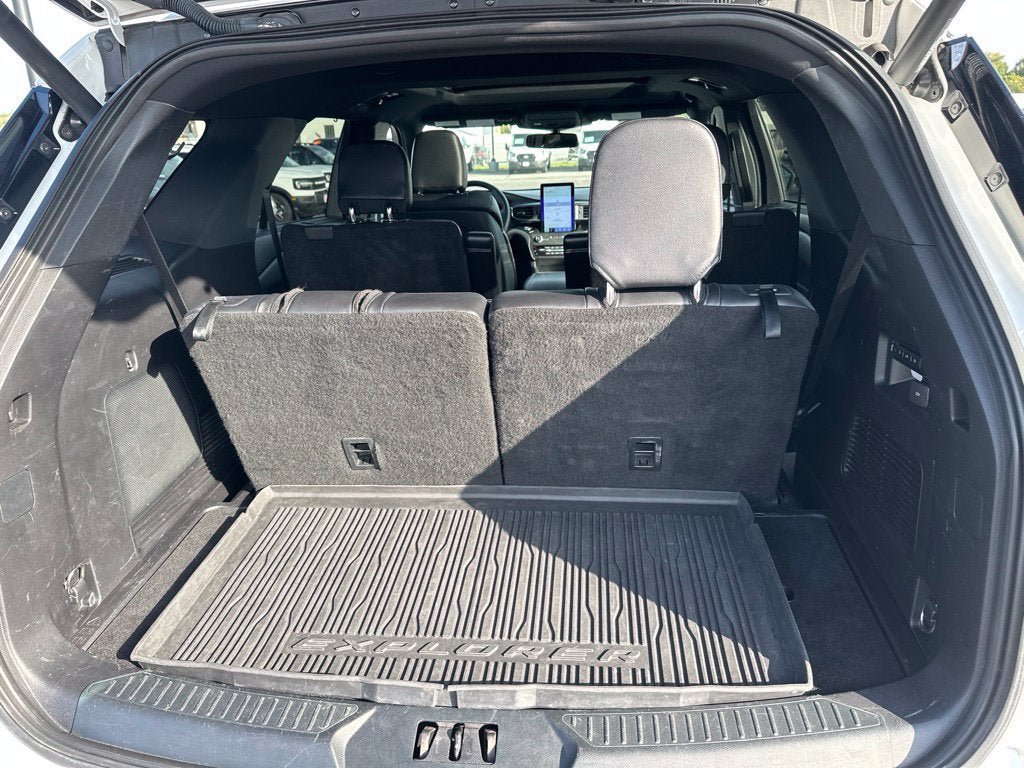 Certified 2020 Ford Explorer ST w/ ST Street Pack AWD/4WD image 7