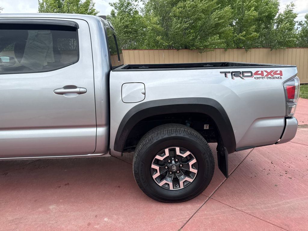 Used 2021 Toyota Tacoma TRD Off-Road w/ Technology Package AWD/4WD image 48