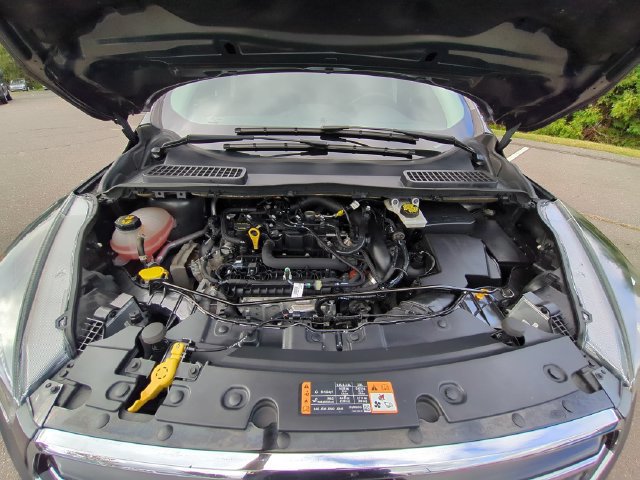 Certified 2019 Ford Escape SE AWD/4WD image 35