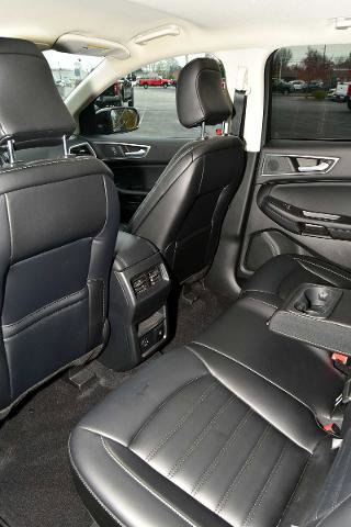 Certified 2022 Ford Edge SEL w/ Convenience Package image 28