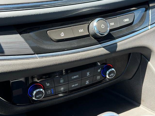 Used 2020 Buick Enclave Premium w/ Sun and Sites Package AWD/4WD image 13