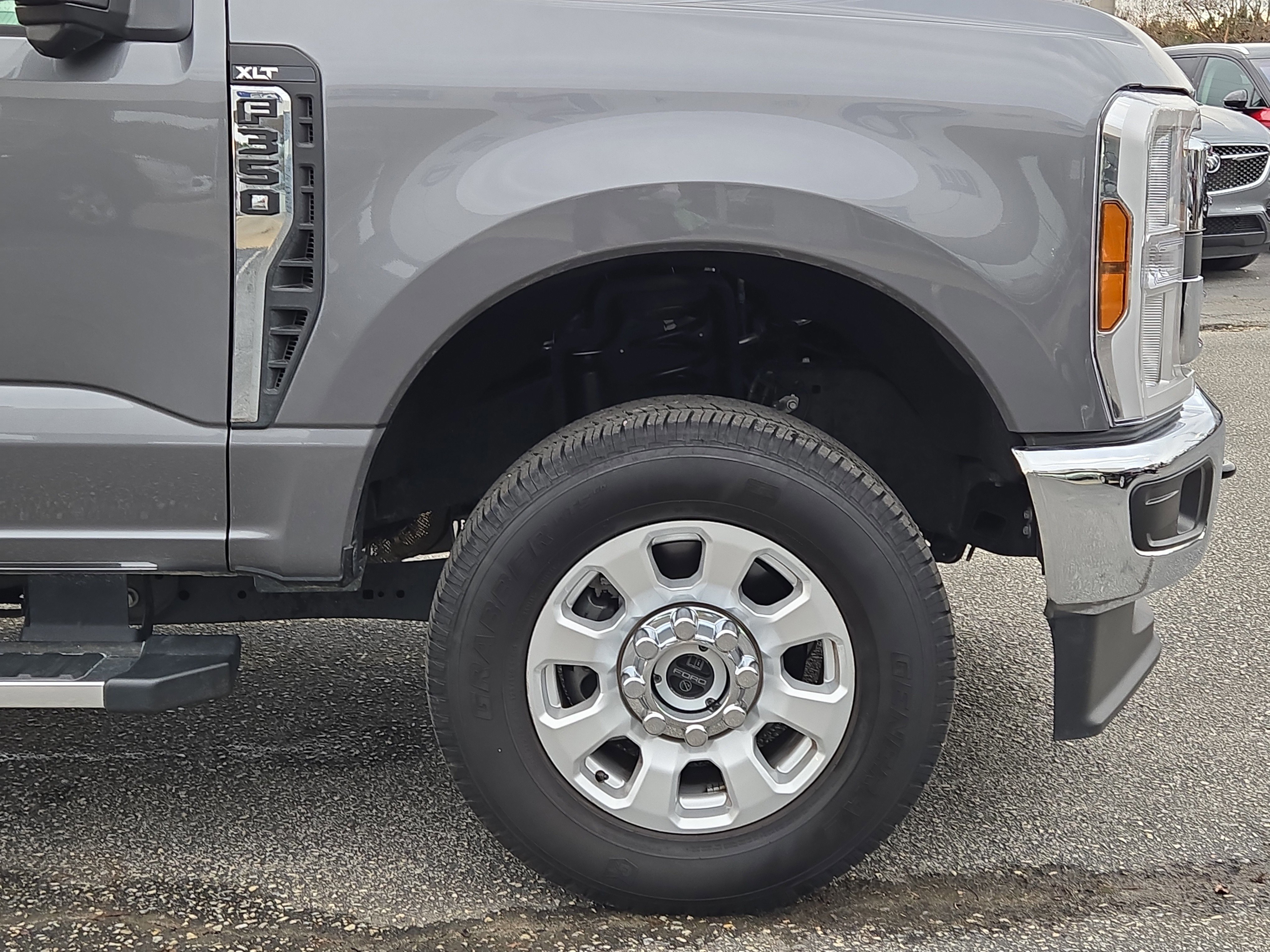 Certified 2024 Ford F350 XLT w/ 360-Degree Camera Package image 12