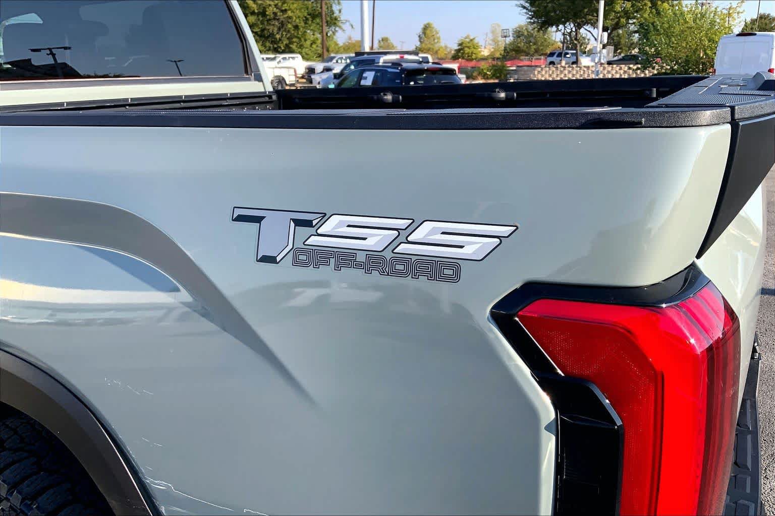 Used 2024 Toyota Tundra SR5 w/ SR5 Premium Package AWD/4WD image 10