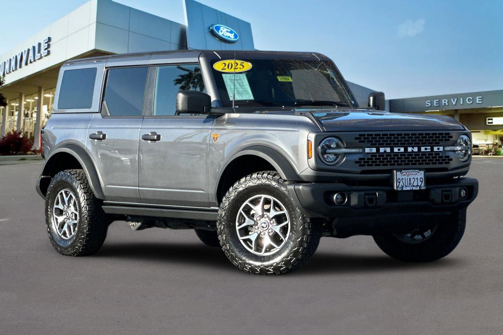 Certified 2025 Ford Bronco Badlands image 8