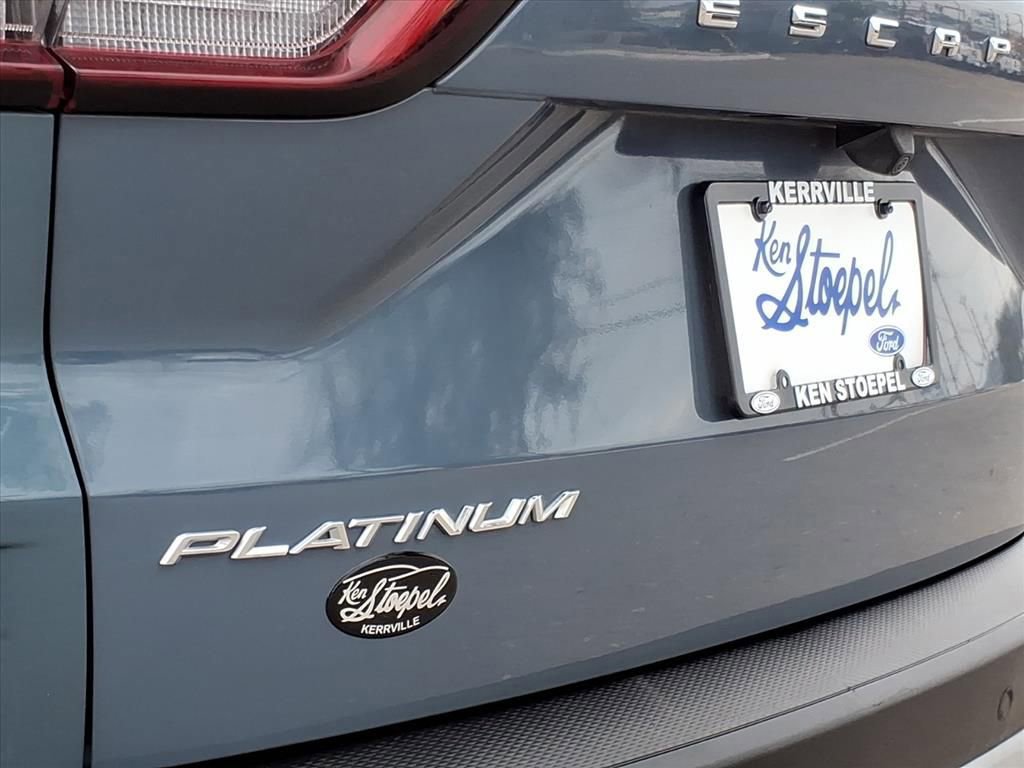 Certified 2023 Ford Escape Platinum image 12