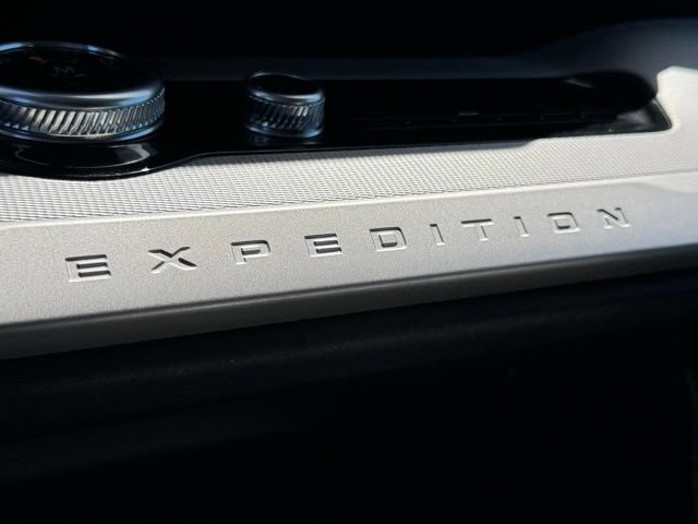 Certified 2025 Ford Expedition Max Active AWD/4WD image 82