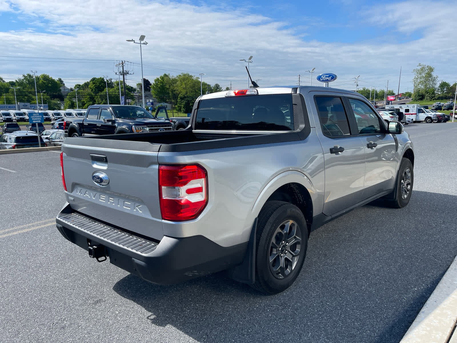 Certified 2023 Ford Maverick XLT w/ XLT Luxury Package FWD image 6