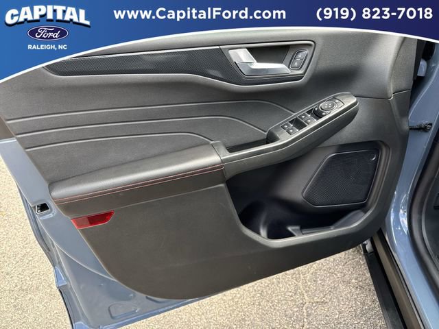 Certified 2024 Ford Escape ST-Line w/ Tech Pack #1 AWD/4WD image 20